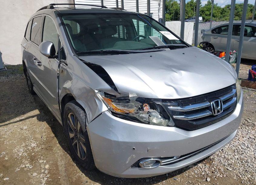 Photo 6 of 2014 Honda Odyssey TOURING/TOURING ELITE (VIN 5FNRL5H95EB005976)