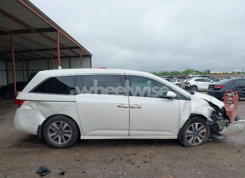 Photo 14 of 2014 Honda Odyssey TOURING/TOURING ELITE (VIN 5FNRL5H95EB059729)