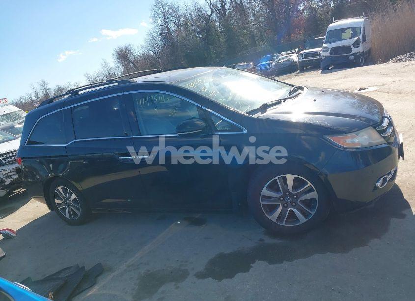 Photo 14 of 2014 Honda Odyssey TOURING/TOURING ELITE (VIN 5FNRL5H95EB088860)