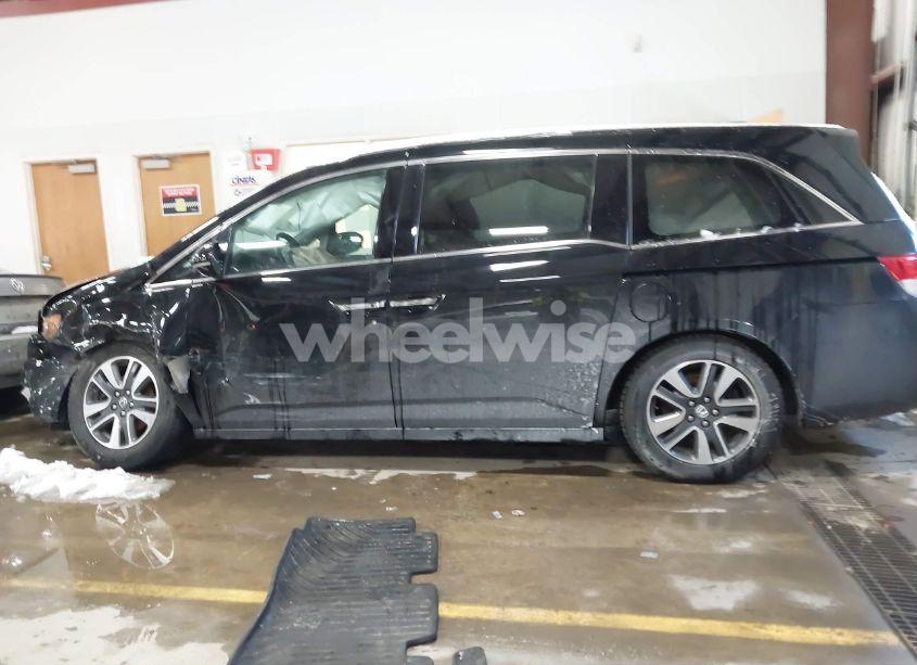 Photo 14 of 2014 Honda Odyssey TOURING/TOURING ELITE (VIN 5FNRL5H95EB094416)