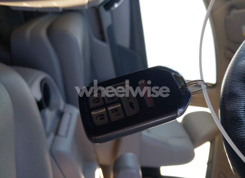 Photo 11 of 2014 Honda Odyssey TOURING/TOURING ELITE (VIN 5FNRL5H95EB108427)