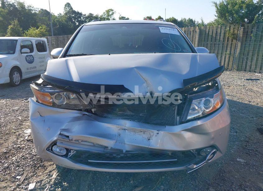 Photo 12 of 2014 Honda Odyssey TOURING/TOURING ELITE (VIN 5FNRL5H95EB108427)