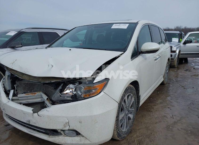 Photo 2 of 2014 Honda Odyssey TOURING/TOURING ELITE (VIN 5FNRL5H95EB114521)