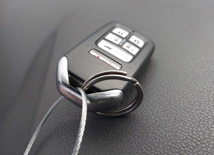 Photo 11 of 2016 Honda Odyssey TOURING/TOURING ELITE (VIN 5FNRL5H95GB033196)