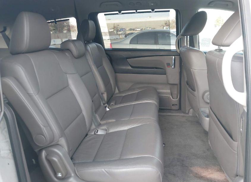 Photo 8 of 2016 Honda Odyssey TOURING/TOURING ELITE (VIN 5FNRL5H95GB053173)