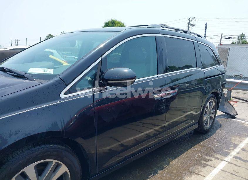Photo 14 of 2016 Honda Odyssey TOURING/TOURING ELITE (VIN 5FNRL5H95GB061029)