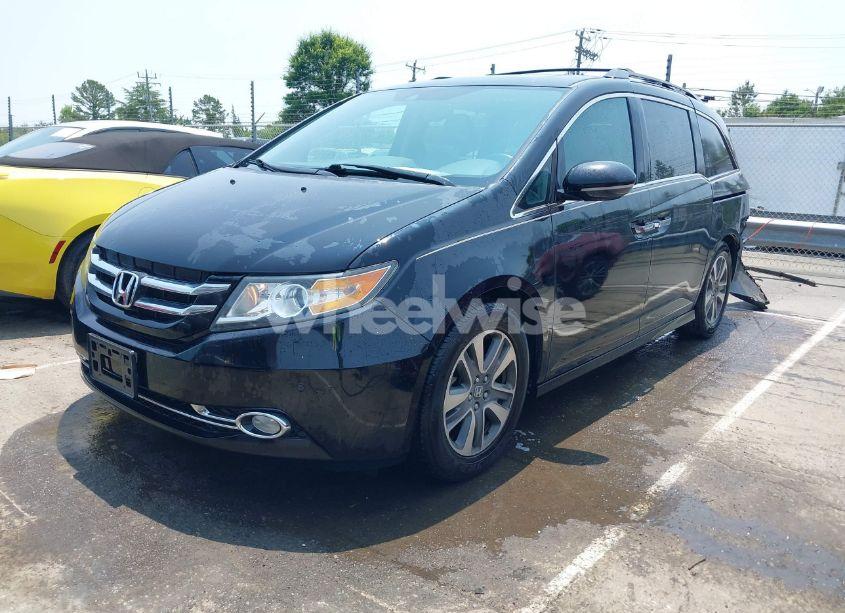 Photo 2 of 2016 Honda Odyssey TOURING/TOURING ELITE (VIN 5FNRL5H95GB061029)