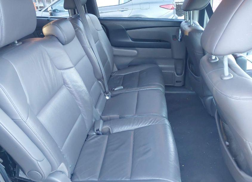 Photo 8 of 2016 Honda Odyssey TOURING/TOURING ELITE (VIN 5FNRL5H95GB072189)