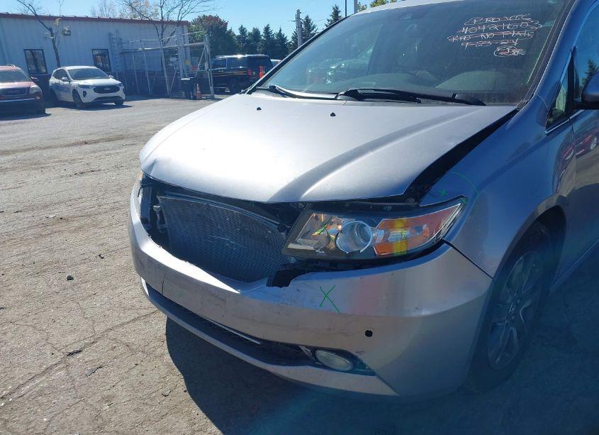 Photo 6 of 2016 Honda Odyssey TOURING/TOURING ELITE (VIN 5FNRL5H95GB085184)