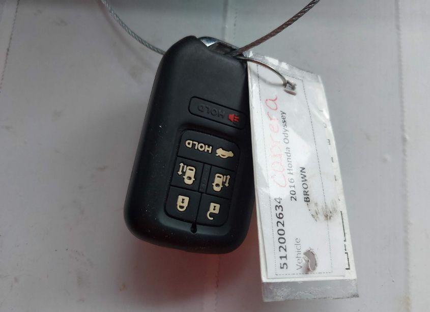 Photo 11 of 2016 Honda Odyssey TOURING/TOURING ELITE (VIN 5FNRL5H95GB098145)