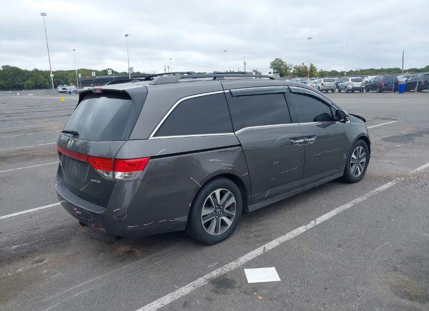 Photo 4 of 2016 Honda Odyssey TOURING/TOURING ELITE (VIN 5FNRL5H95GB098145)