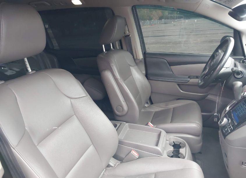 Photo 5 of 2016 Honda Odyssey TOURING/TOURING ELITE (VIN 5FNRL5H95GB098145)