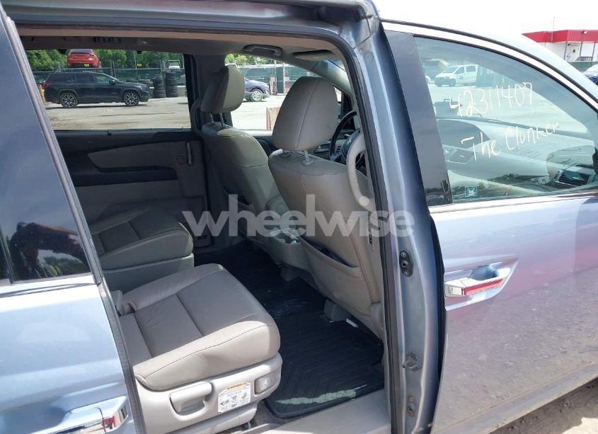 Photo 8 of 2012 Honda Odyssey TOURING/TOURING ELITE (VIN 5FNRL5H96CB043889)