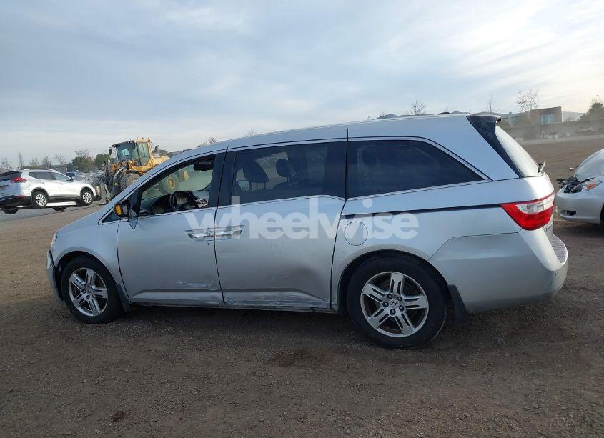 Photo 14 of 2012 Honda Odyssey TOURING/TOURING ELITE (VIN 5FNRL5H96CB095264)