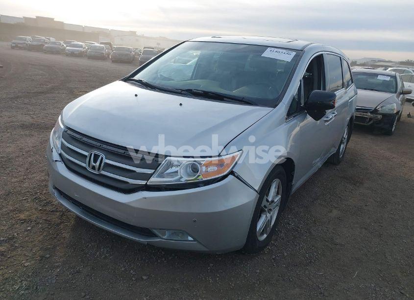 Photo 2 of 2012 Honda Odyssey TOURING/TOURING ELITE (VIN 5FNRL5H96CB095264)