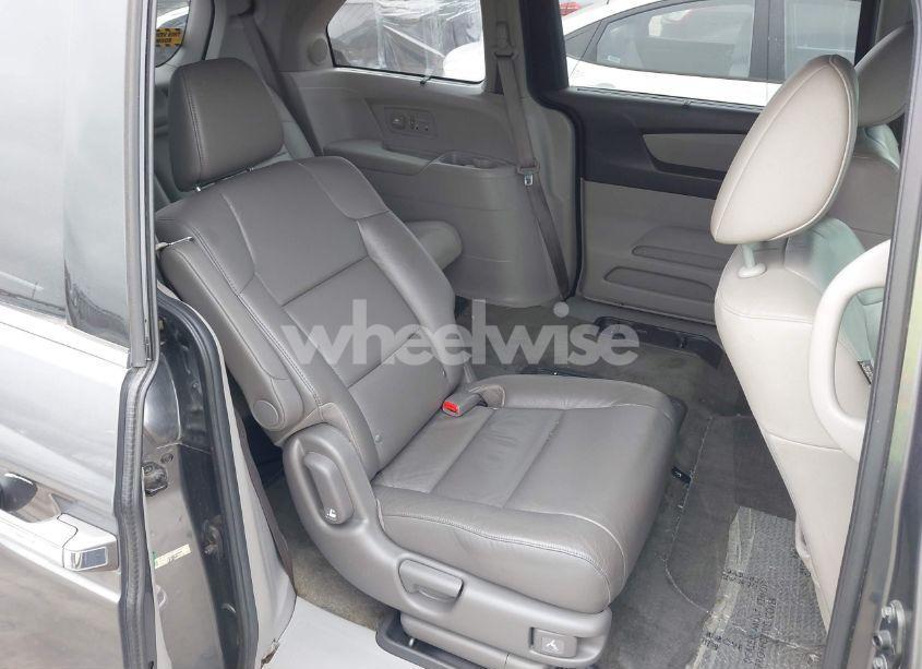 Photo 8 of 2012 Honda Odyssey TOURING/TOURING ELITE (VIN 5FNRL5H96CB138548)