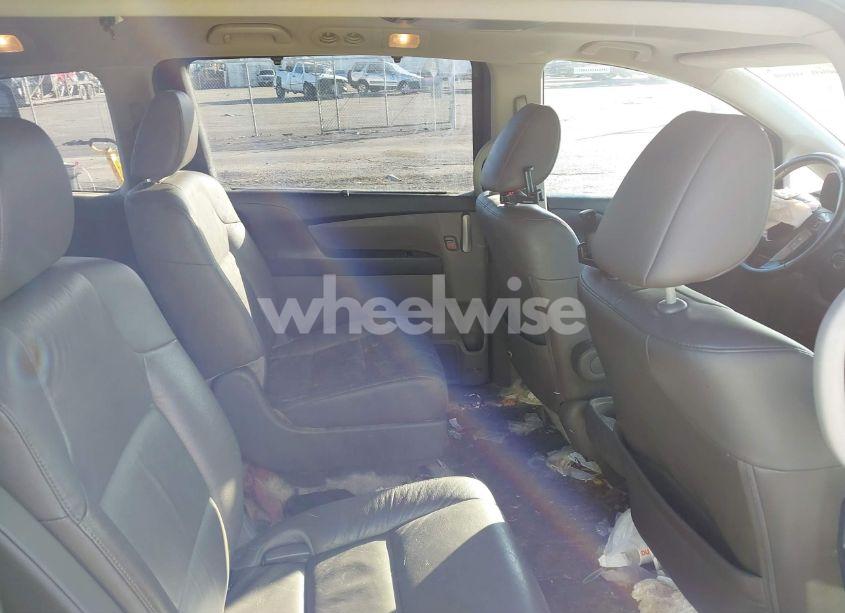 Photo 8 of 2013 Honda Odyssey TOURING/TOURING ELITE (VIN 5FNRL5H96DB027113)