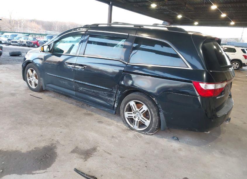 Photo 3 of 2013 Honda Odyssey TOURING/TOURING ELITE (VIN 5FNRL5H96DB044753)