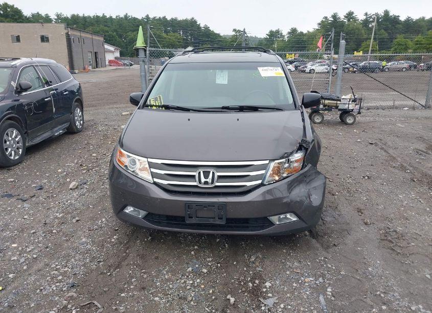 Photo 12 of 2013 Honda Odyssey TOURING/TOURING ELITE (VIN 5FNRL5H96DB085643)