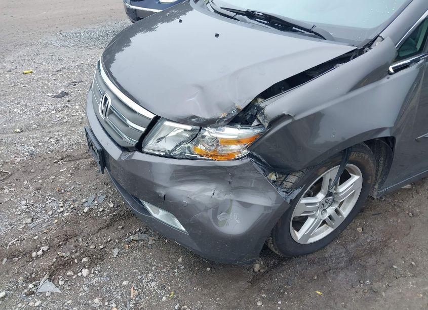 Photo 6 of 2013 Honda Odyssey TOURING/TOURING ELITE (VIN 5FNRL5H96DB085643)