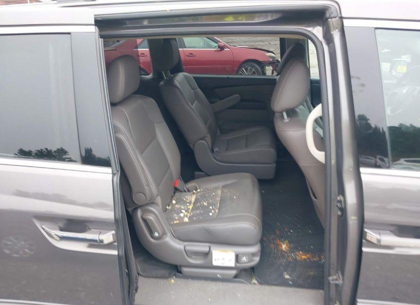 Photo 8 of 2013 Honda Odyssey TOURING/TOURING ELITE (VIN 5FNRL5H96DB085643)