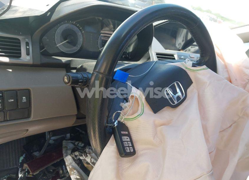 Photo 11 of 2014 Honda Odyssey TOURING/TOURING ELITE (VIN 5FNRL5H96EB074806)