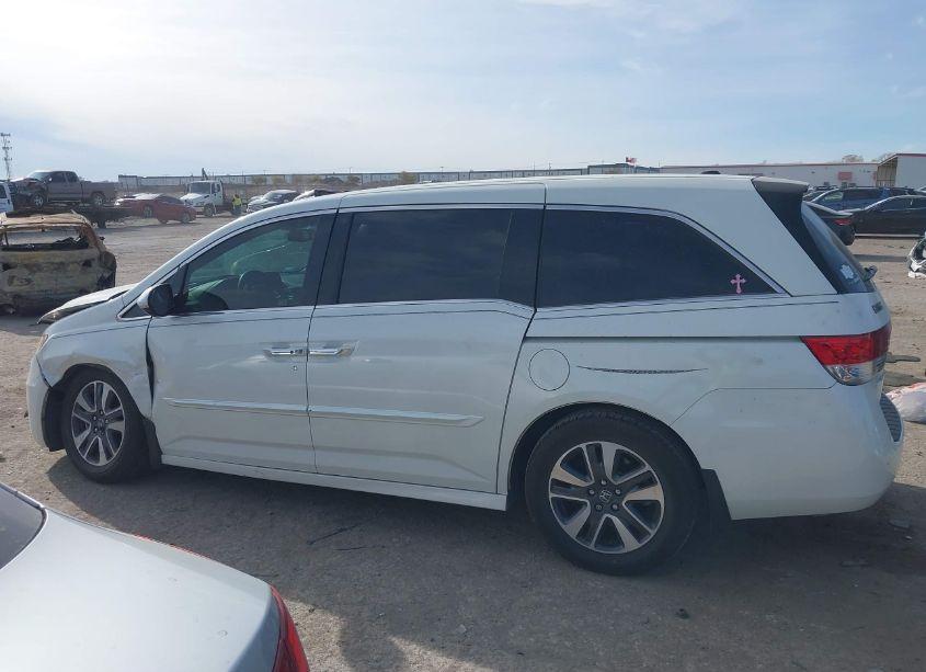 Photo 14 of 2015 Honda Odyssey TOURING/TOURING ELITE (VIN 5FNRL5H96FB021296)
