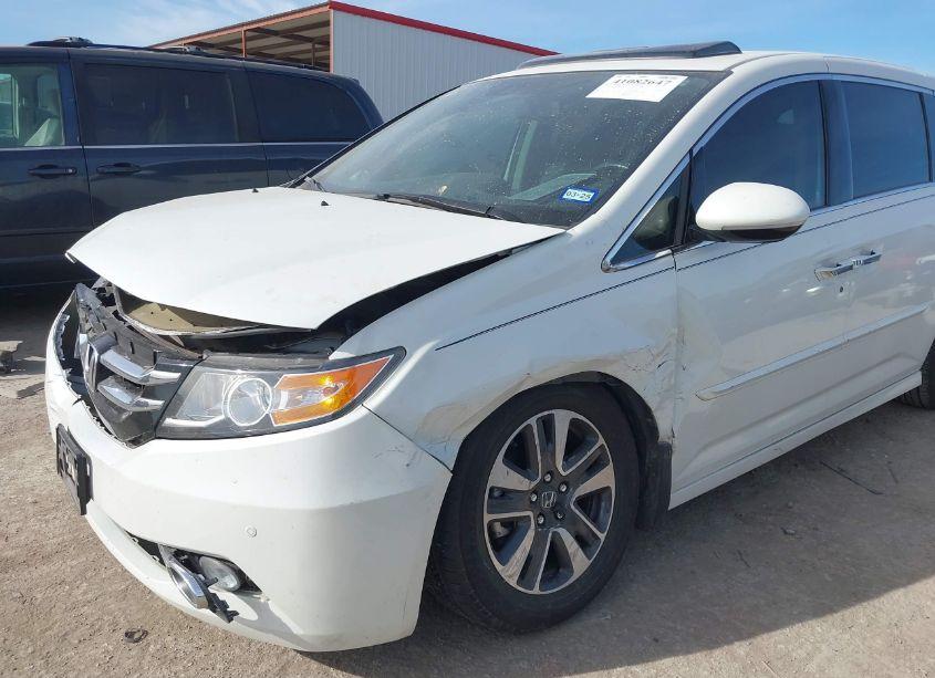 Photo 6 of 2015 Honda Odyssey TOURING/TOURING ELITE (VIN 5FNRL5H96FB021296)