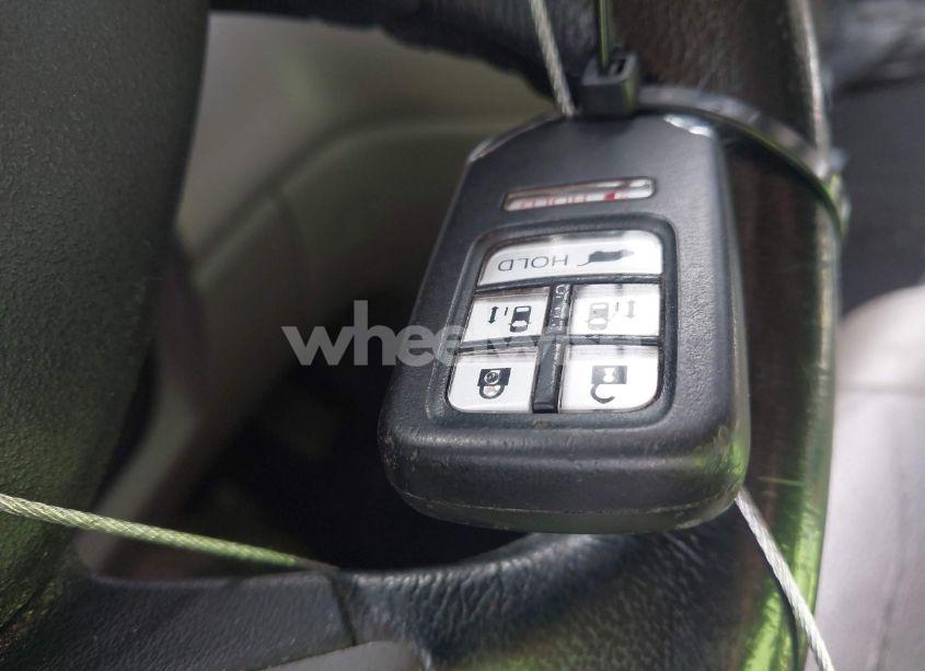 Photo 11 of 2015 Honda Odyssey TOURING/TOURING ELITE (VIN 5FNRL5H96FB045968)