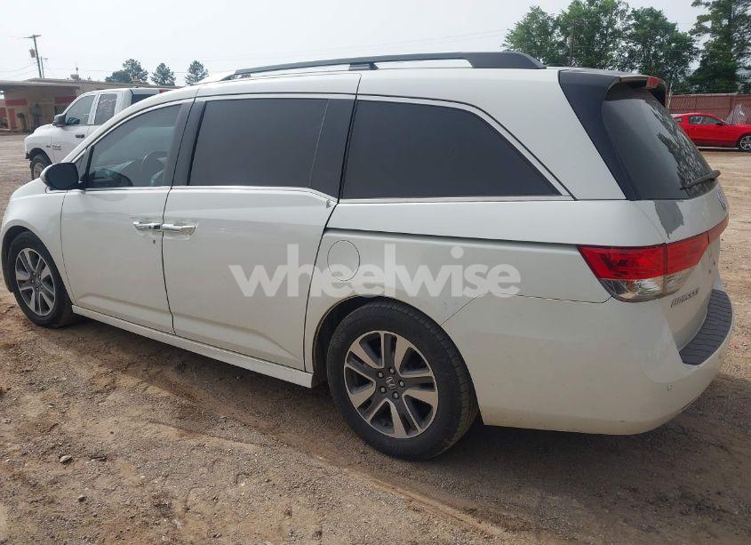 Photo 3 of 2015 Honda Odyssey TOURING/TOURING ELITE (VIN 5FNRL5H96FB045968)