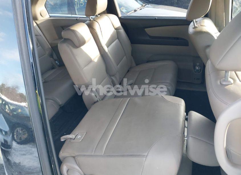 Photo 8 of 2011 Honda Odyssey TOURING/TOURING ELITE (VIN 5FNRL5H97BB013847)