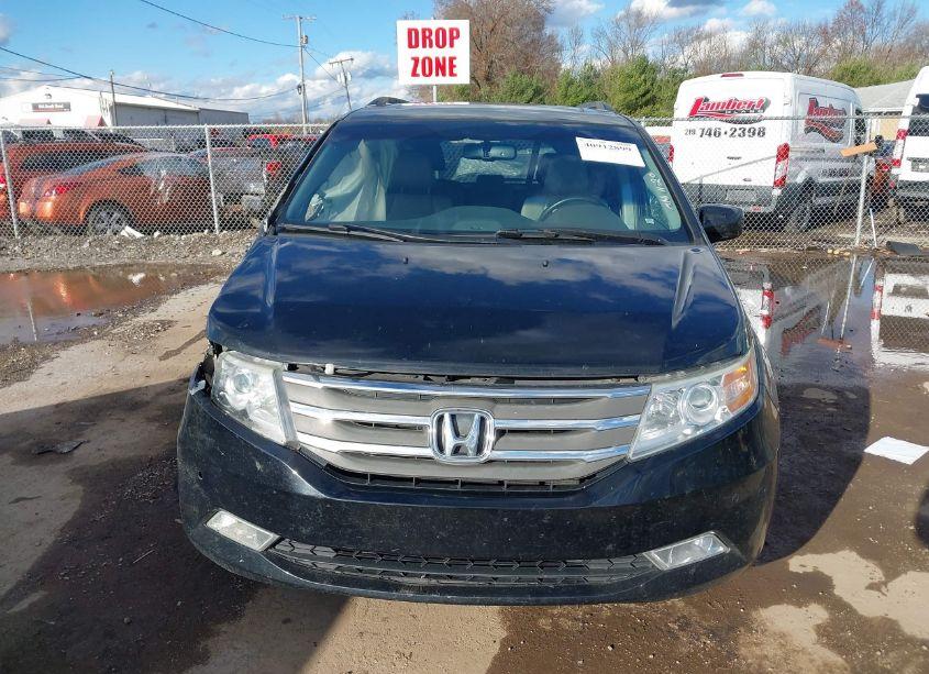 Photo 12 of 2011 Honda Odyssey TOURING/TOURING ELITE (VIN 5FNRL5H97BB032964)