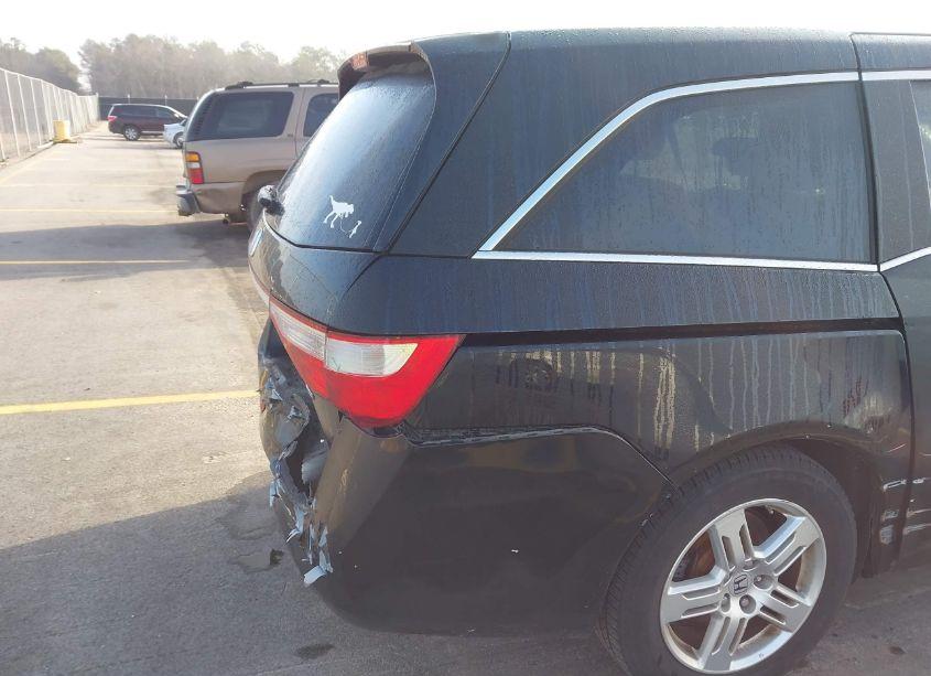 Photo 18 of 2011 Honda Odyssey TOURING/TOURING ELITE (VIN 5FNRL5H97BB035072)