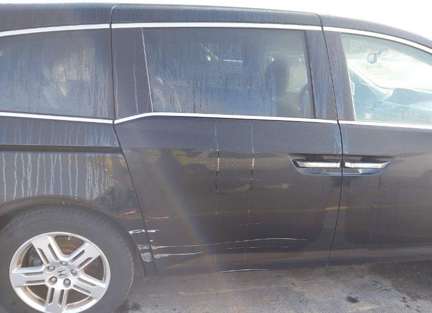 Photo 19 of 2011 Honda Odyssey TOURING/TOURING ELITE (VIN 5FNRL5H97BB035072)