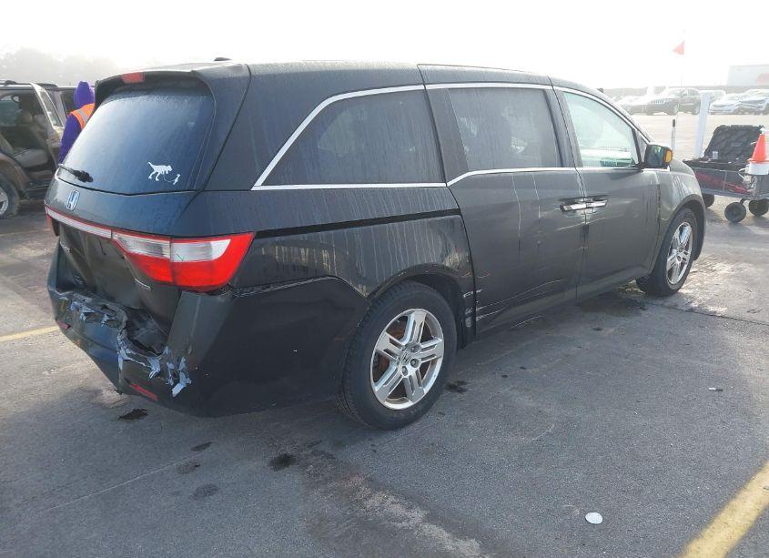 Photo 4 of 2011 Honda Odyssey TOURING/TOURING ELITE (VIN 5FNRL5H97BB035072)