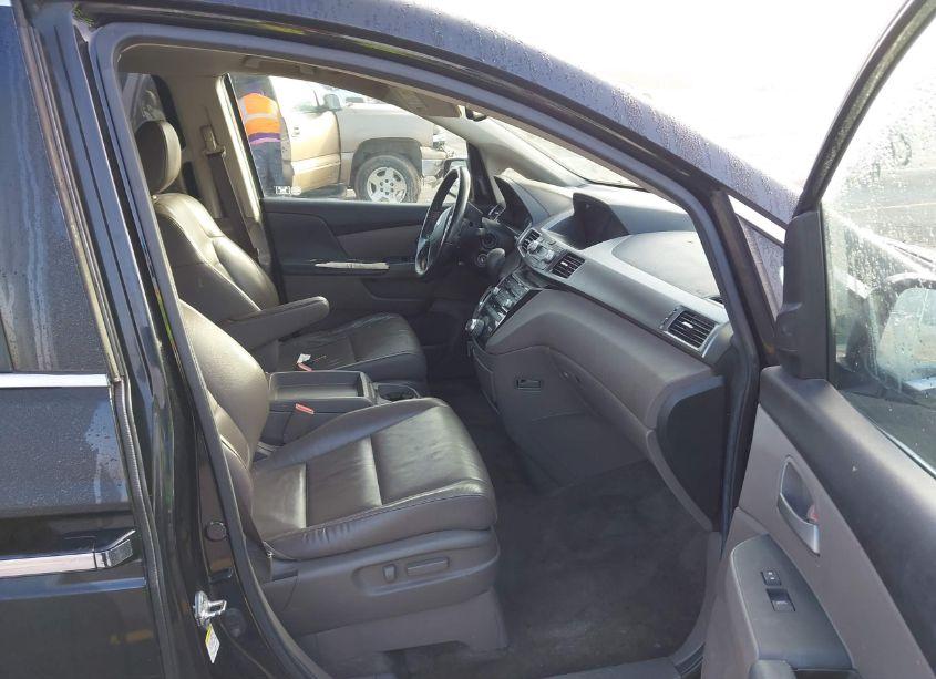 Photo 5 of 2011 Honda Odyssey TOURING/TOURING ELITE (VIN 5FNRL5H97BB035072)