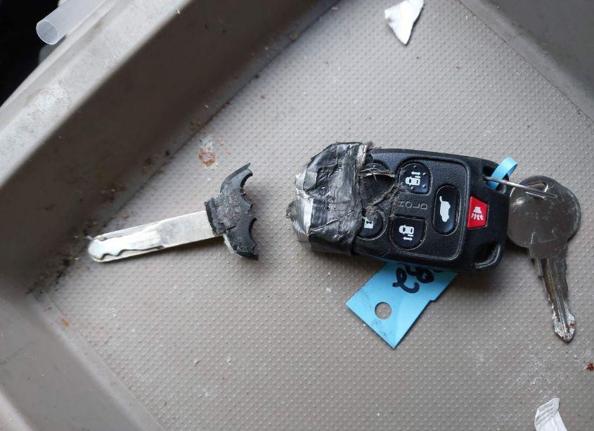 Photo 11 of 2011 Honda Odyssey TOURING/TOURING ELITE (VIN 5FNRL5H97BB036593)