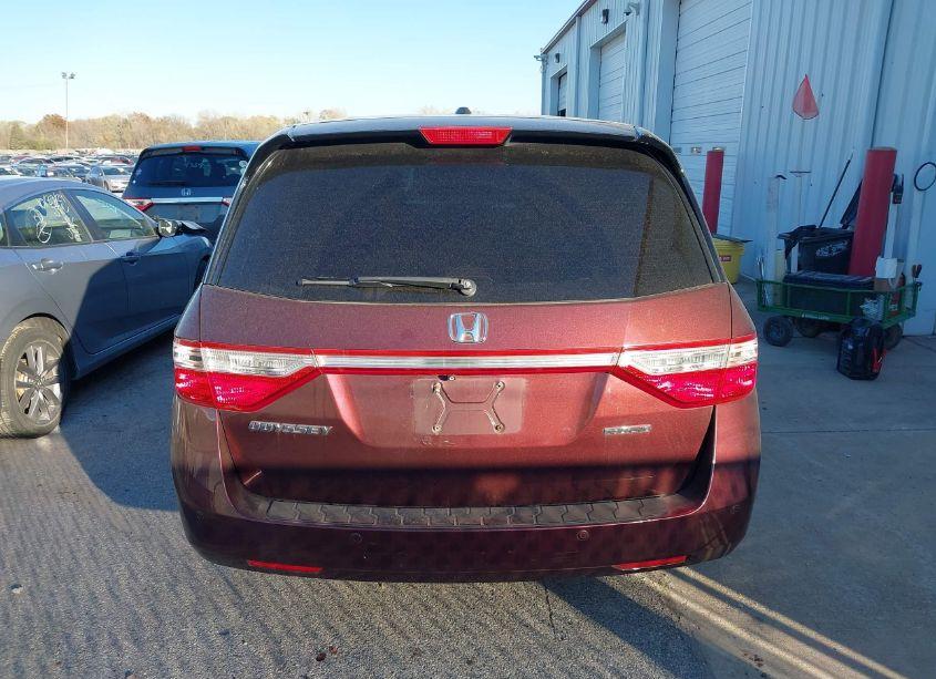 Photo 16 of 2011 Honda Odyssey TOURING/TOURING ELITE (VIN 5FNRL5H97BB036593)