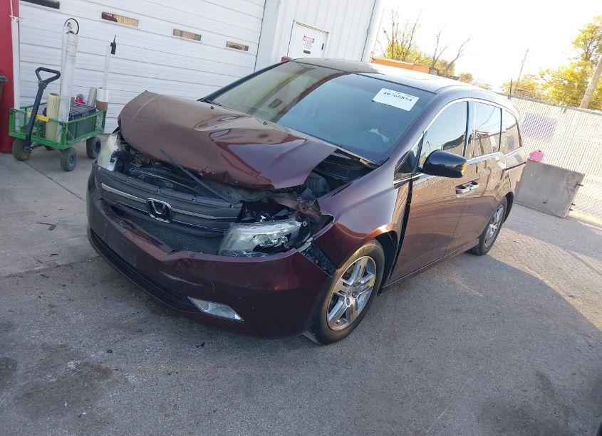 Photo 2 of 2011 Honda Odyssey TOURING/TOURING ELITE (VIN 5FNRL5H97BB036593)