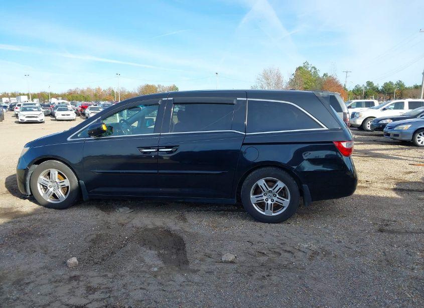 Photo 14 of 2011 Honda Odyssey TOURING/TOURING ELITE (VIN 5FNRL5H97BB048873)