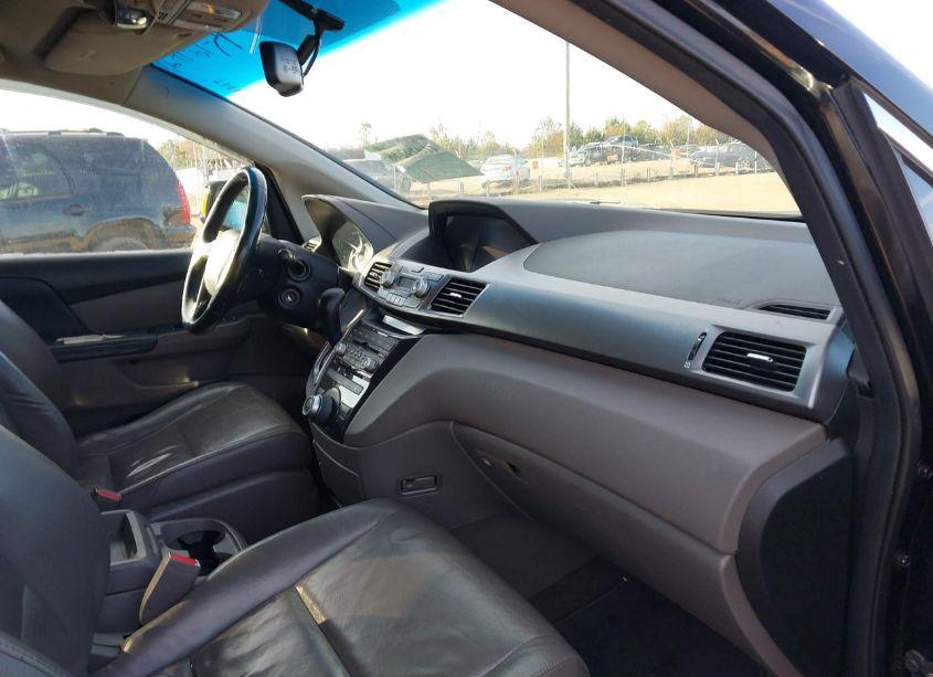 Photo 5 of 2011 Honda Odyssey TOURING/TOURING ELITE (VIN 5FNRL5H97BB048873)