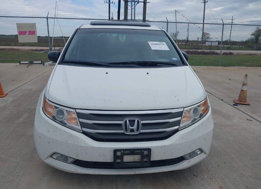 Photo 12 of 2011 Honda Odyssey TOURING/TOURING ELITE (VIN 5FNRL5H97BB073725)