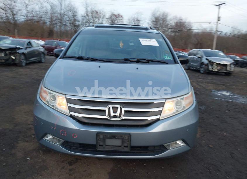 Photo 12 of 2011 Honda Odyssey TOURING/TOURING ELITE (VIN 5FNRL5H97BB085647)