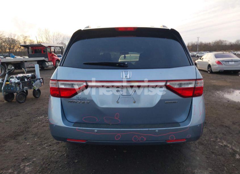 Photo 16 of 2011 Honda Odyssey TOURING/TOURING ELITE (VIN 5FNRL5H97BB085647)