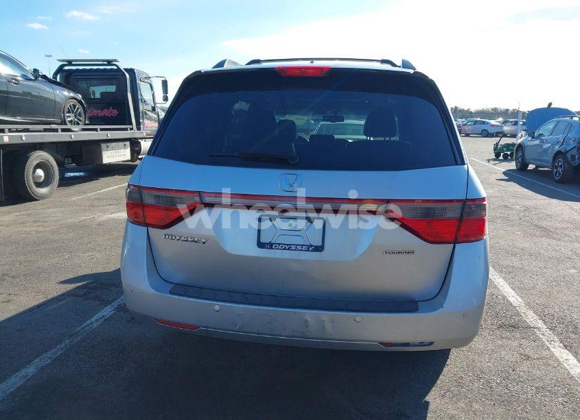 Photo 16 of 2011 Honda Odyssey TOURING/TOURING ELITE (VIN 5FNRL5H97BB085860)