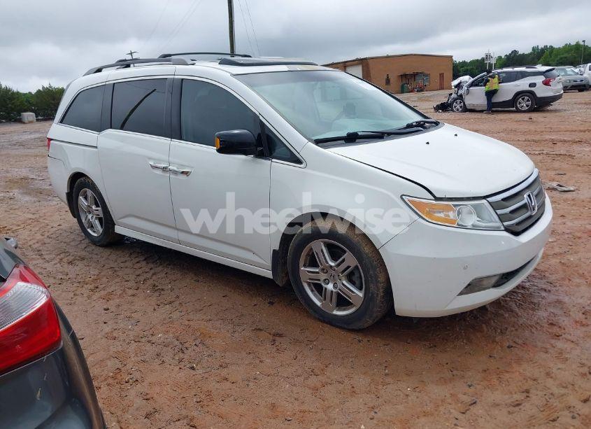 2011 Honda Odyssey TOURING/TOURING ELITE (VIN 5FNRL5H97BB088337) main photo