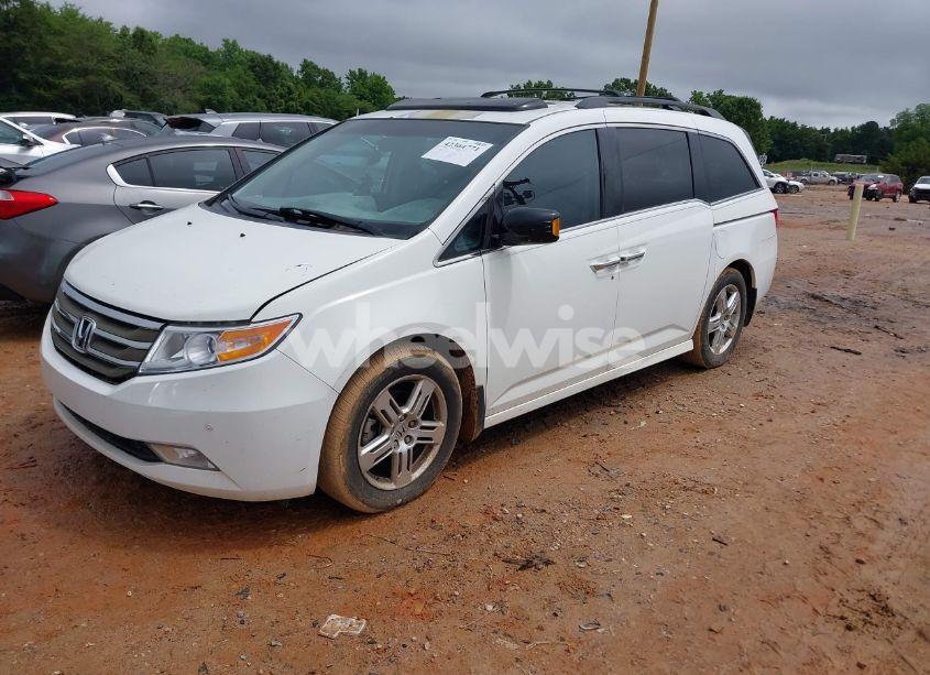 Photo 2 of 2011 Honda Odyssey TOURING/TOURING ELITE (VIN 5FNRL5H97BB088337)