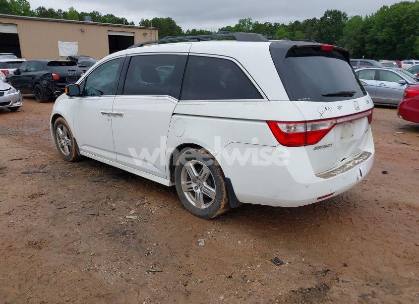 Photo 3 of 2011 Honda Odyssey TOURING/TOURING ELITE (VIN 5FNRL5H97BB088337)