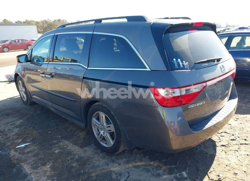 Photo 3 of 2012 Honda Odyssey TOURING/TOURING ELITE (VIN 5FNRL5H97CB014563)