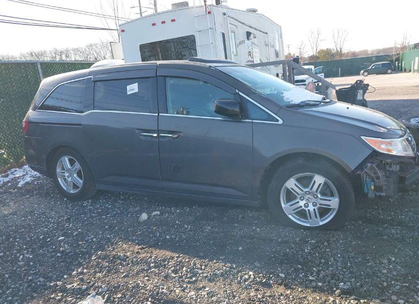 Photo 12 of 2013 Honda Odyssey TOURING/TOURING ELITE (VIN 5FNRL5H97DB009042)